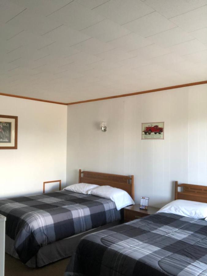 Firehouse Inn セント・イグナス エクステリア 写真